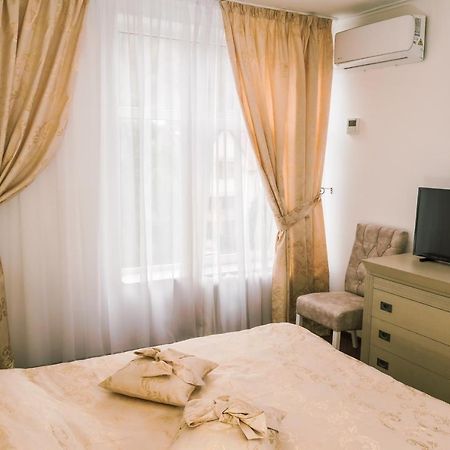 Hotel Cora Bistrita מראה חיצוני תמונה