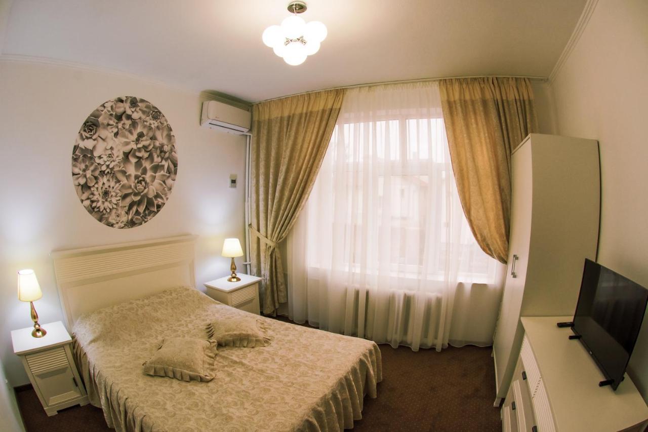 Hotel Cora Bistrita מראה חיצוני תמונה